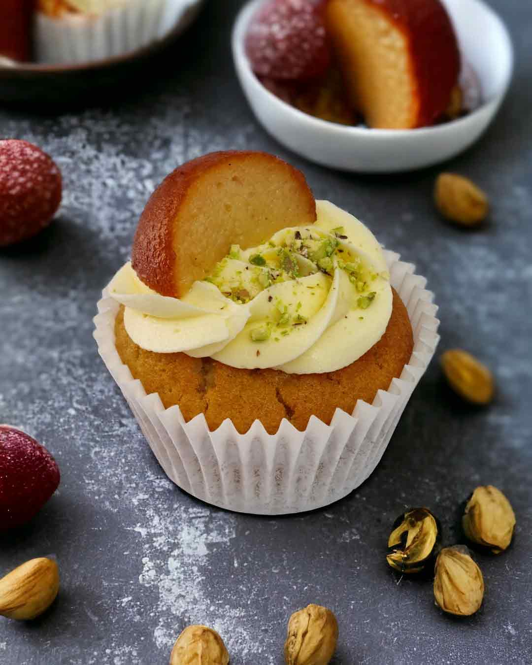 Ashas-Cupcakes-Gulab-Jamun-Cupcake