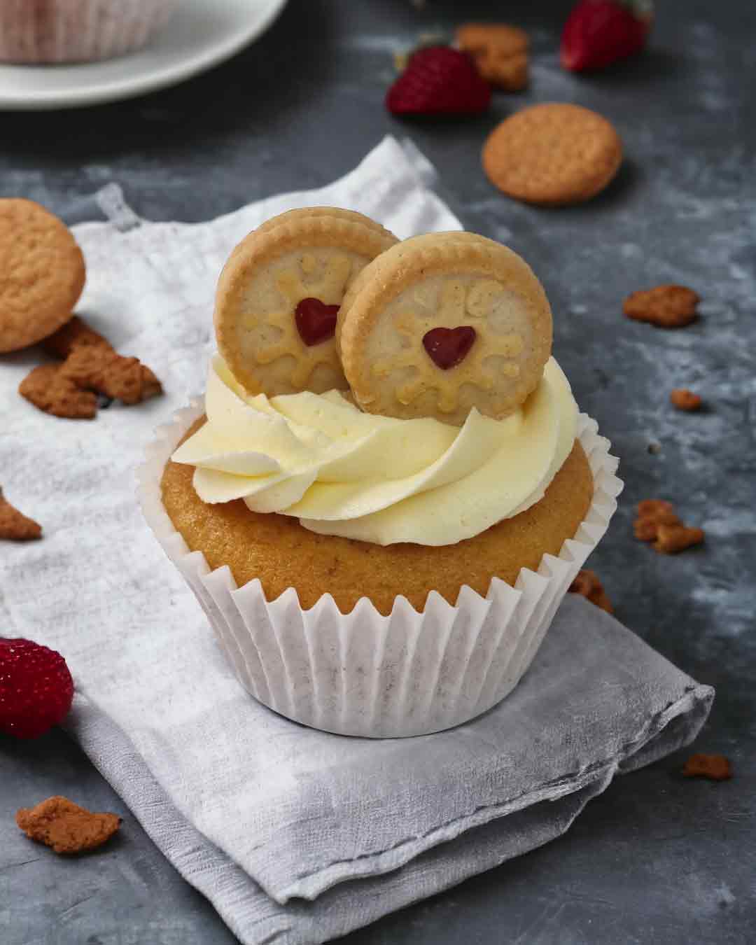 Jammie-Dodger-Cupcake