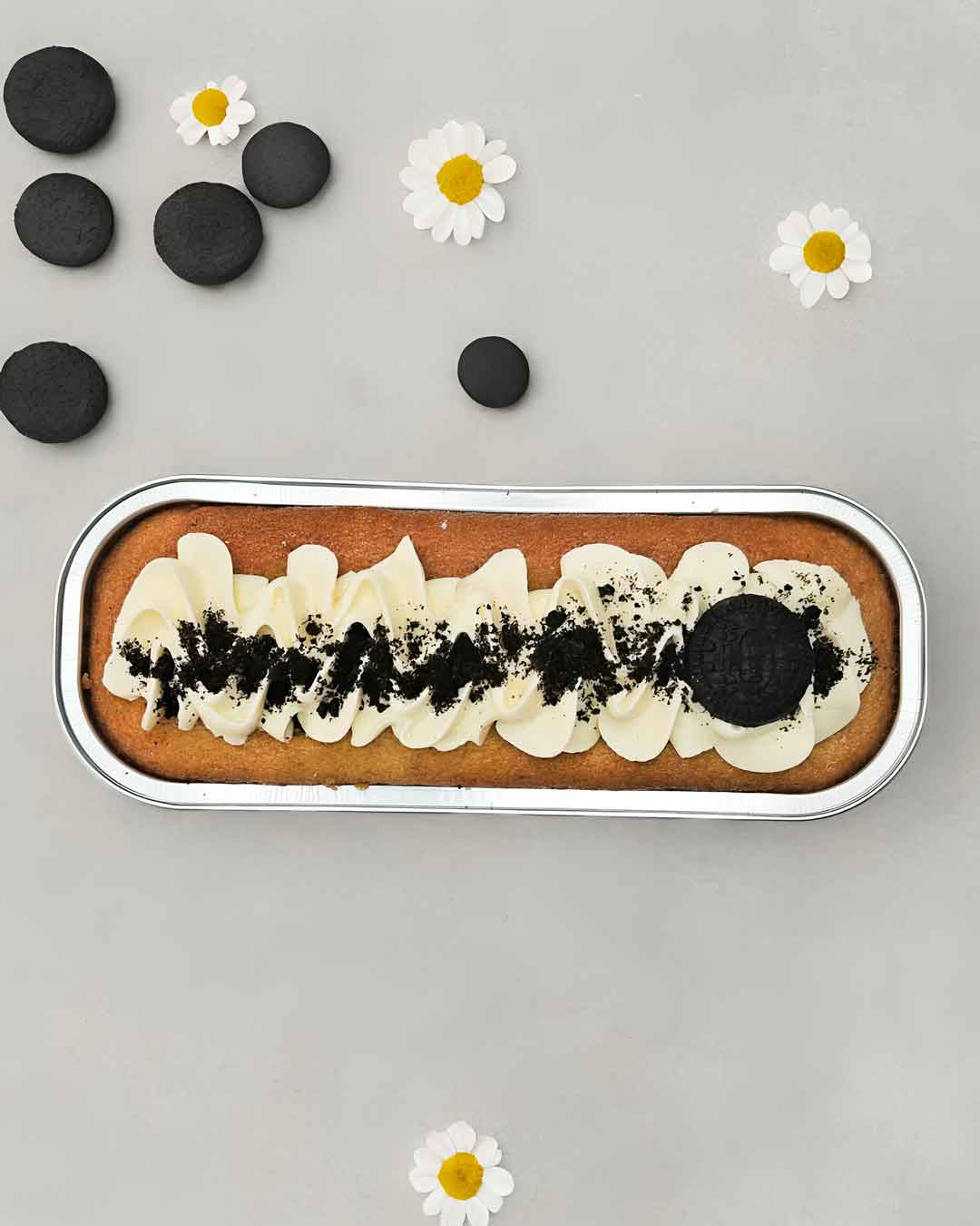 Ashas-Cupcakes-Oreo-Mini-Loaf-Tin