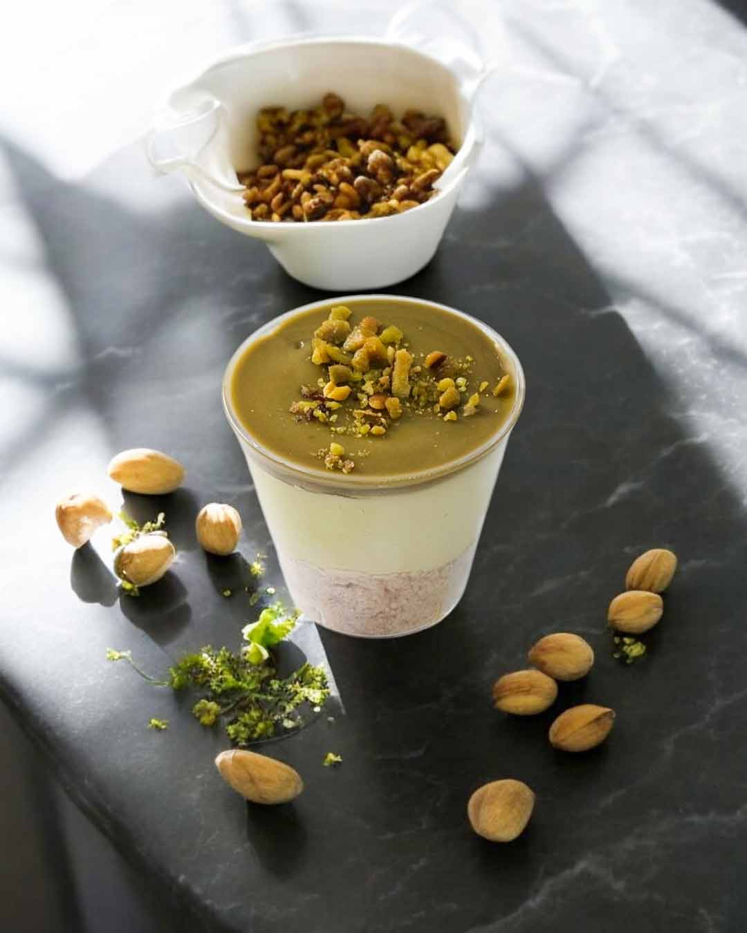 Pistachio-Mini-Cheesecake-Pot