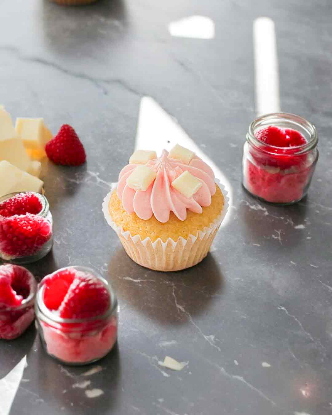 Ashas-Cupcakes-Raspberry-and-White-Chocolate-Mini-Cupcake