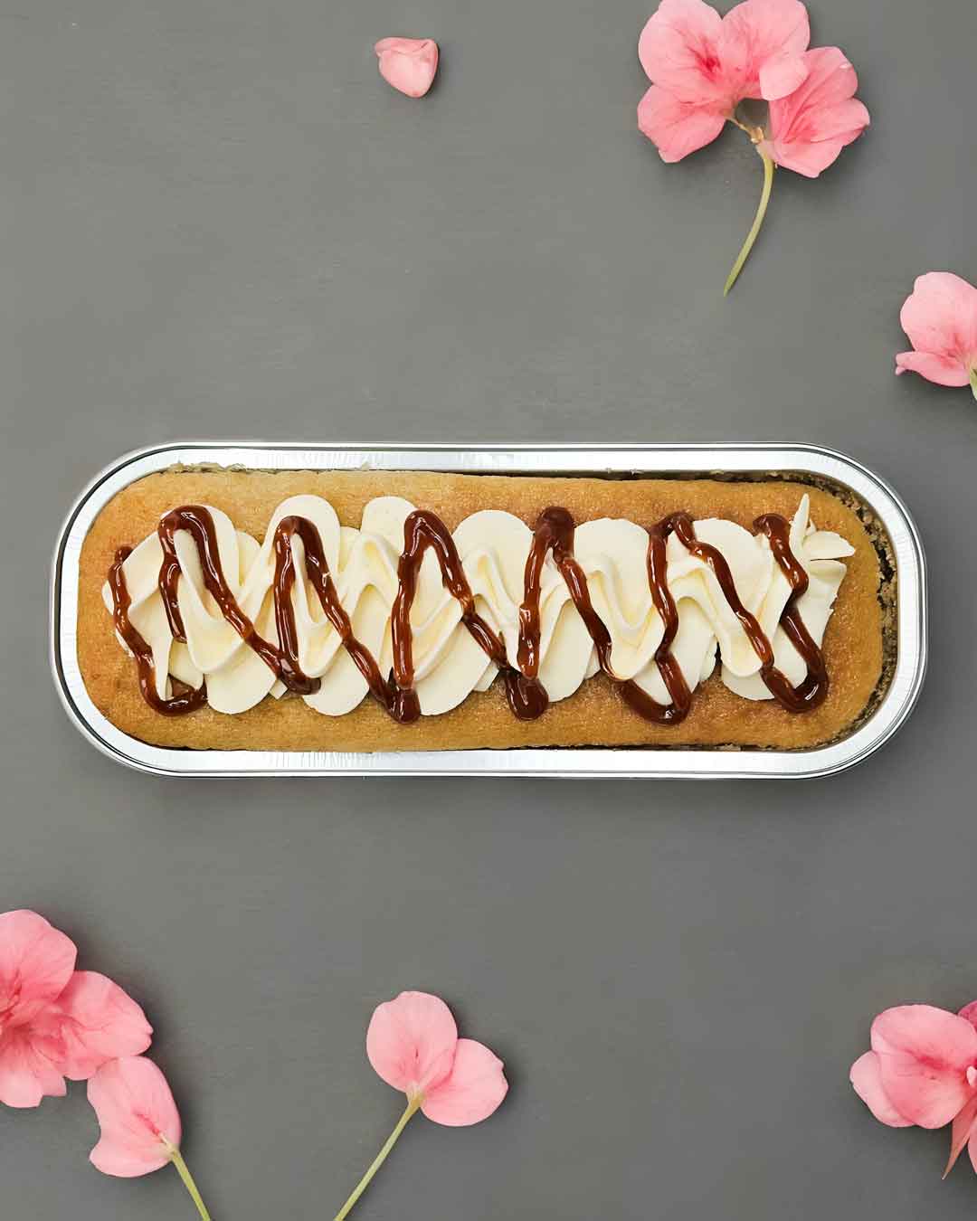 Ashas-Cupcakes-Salted-Caramel-Mini-Loaf-Tin
