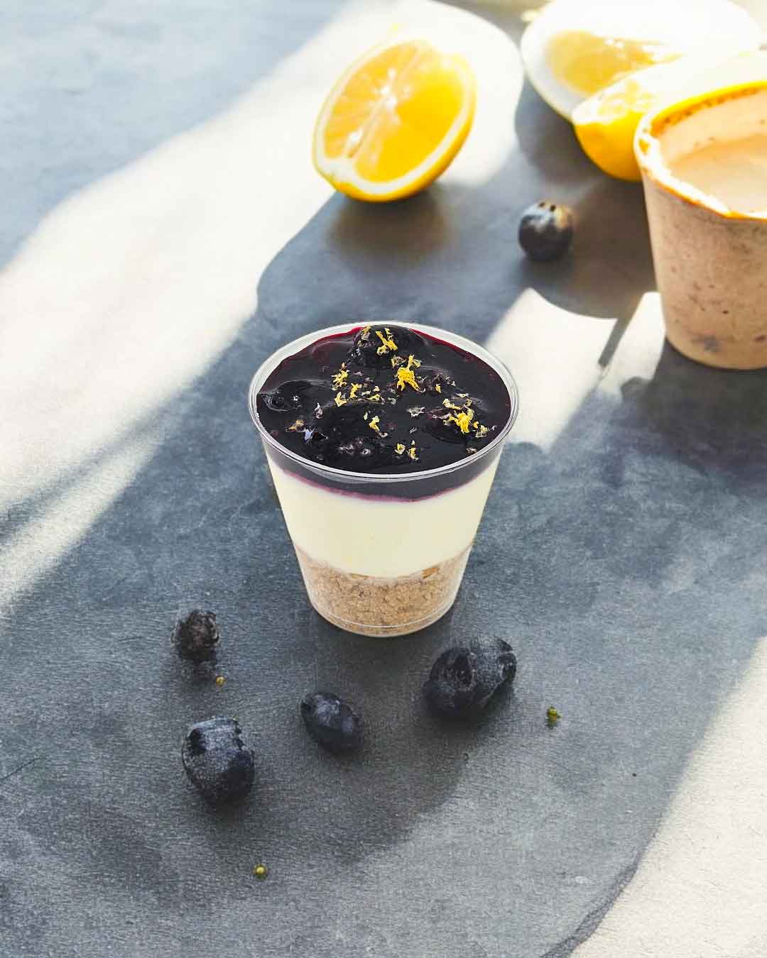 Blueberry-and-Lemon-Mini-Cheesecake-Pot